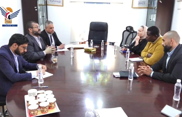 وزير الصحة يلتقي عددًا من ممثلي منظمات أطباء بلا حدود في اليمن