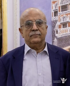 رئيس مجلس الوزراء يشيد بالأدوار الوطنية للحركة العمالية اليمنية