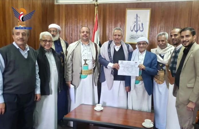 مكافحة الفساد تتسلم إقرارات عدد من أعضاء ومدراء هيئة رفع المظالم بمكتب رئاسة الجمهورية