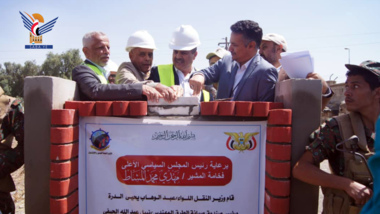 وضع حجر الأساس إنشاء جسر المدخل الشرقي لمطار صنعاء الدولي