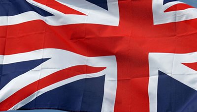 بريطانيا تعلن تأييدها لإجراء تحقيق دولي في شحنة الأسلحة المضبوطة في مياه اليمن الاقليمية