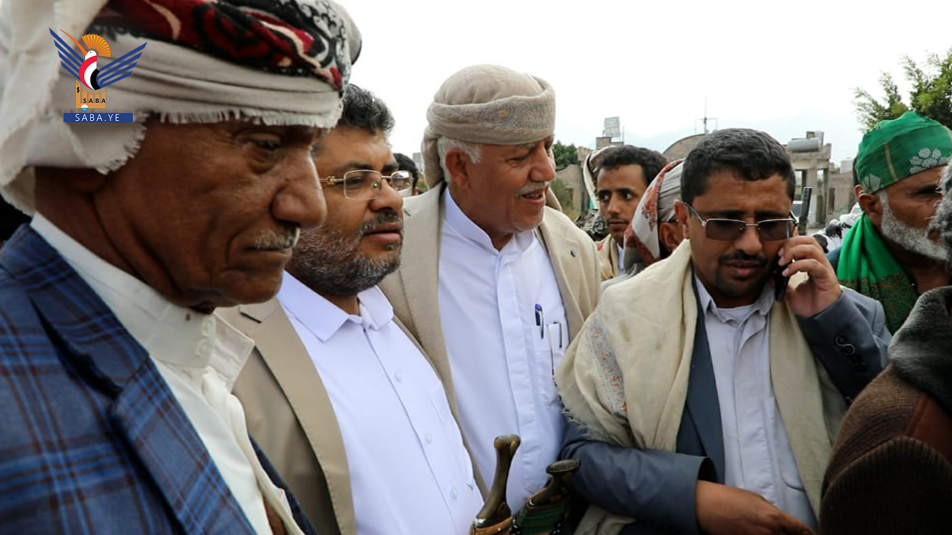 محمد علي الحوثي يشرف على إنهاء قضية قتل بين قبيلة آل المعيضي في إب