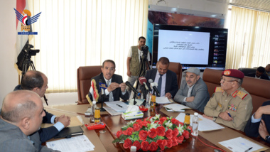 الرويشان يشدد على تنفيذ توجيهات رئيس المجلس السياسي المتعلقة بالحفاظ على حرم مطار صنعاء