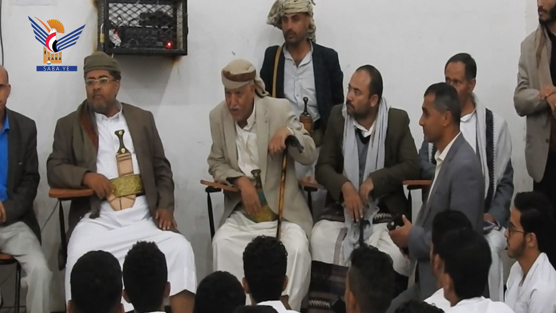 عضو السياسي الأعلى الحوثي يتفقد سير التعليم الأكاديمي بجامعة إب