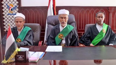 13 قاضيا يؤدون اليمين القانونية أمام رئيس مجلس القضاء الأعلى