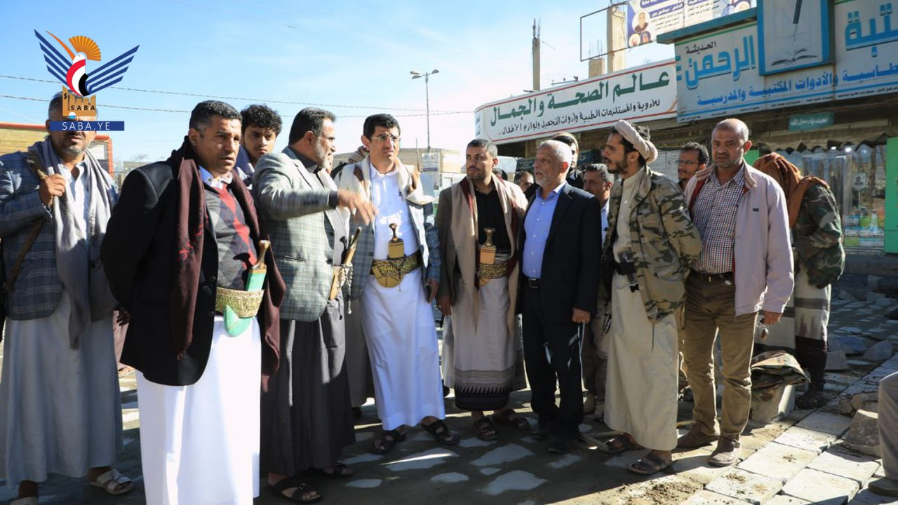 أبو لحوم يتفقد خلال زيارته لمحافظة البيضاء سير العمل في طريق ذمار - رداع