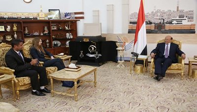رئيس الجمهورية يستقبل سفيرة المملكة المتحدة لدى اليمن