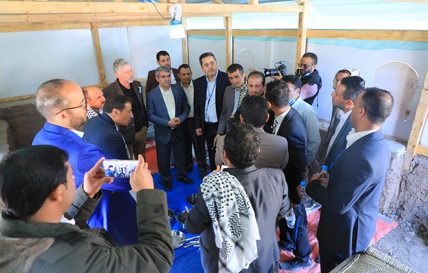 افتتاح معرض "حلول المأوى" لمخيمات النازحين بصنعاء