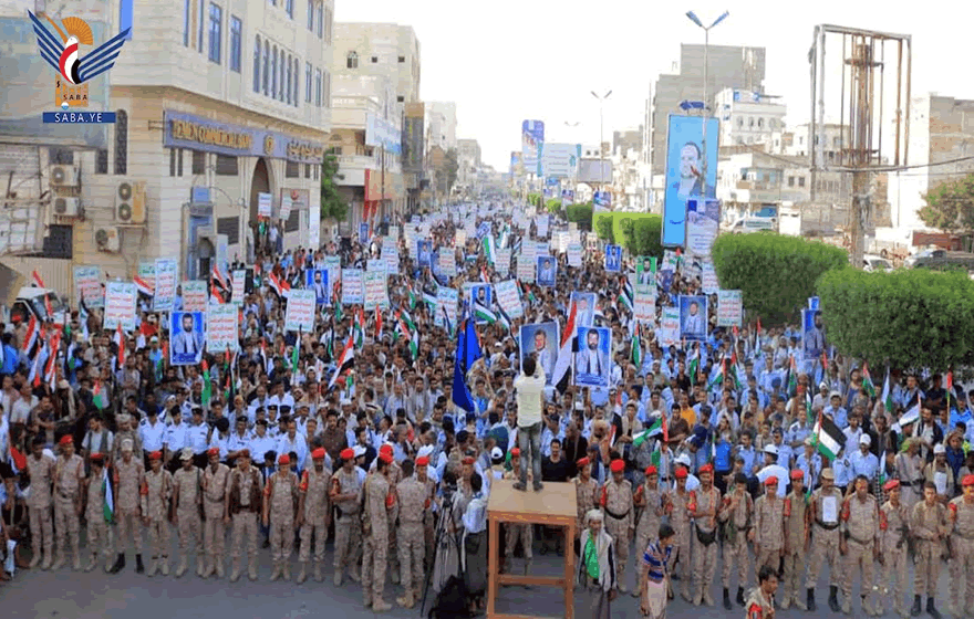 مسيرة جماهيرية حاشدة بيوم القدس العالمي في مدينة الحديدة