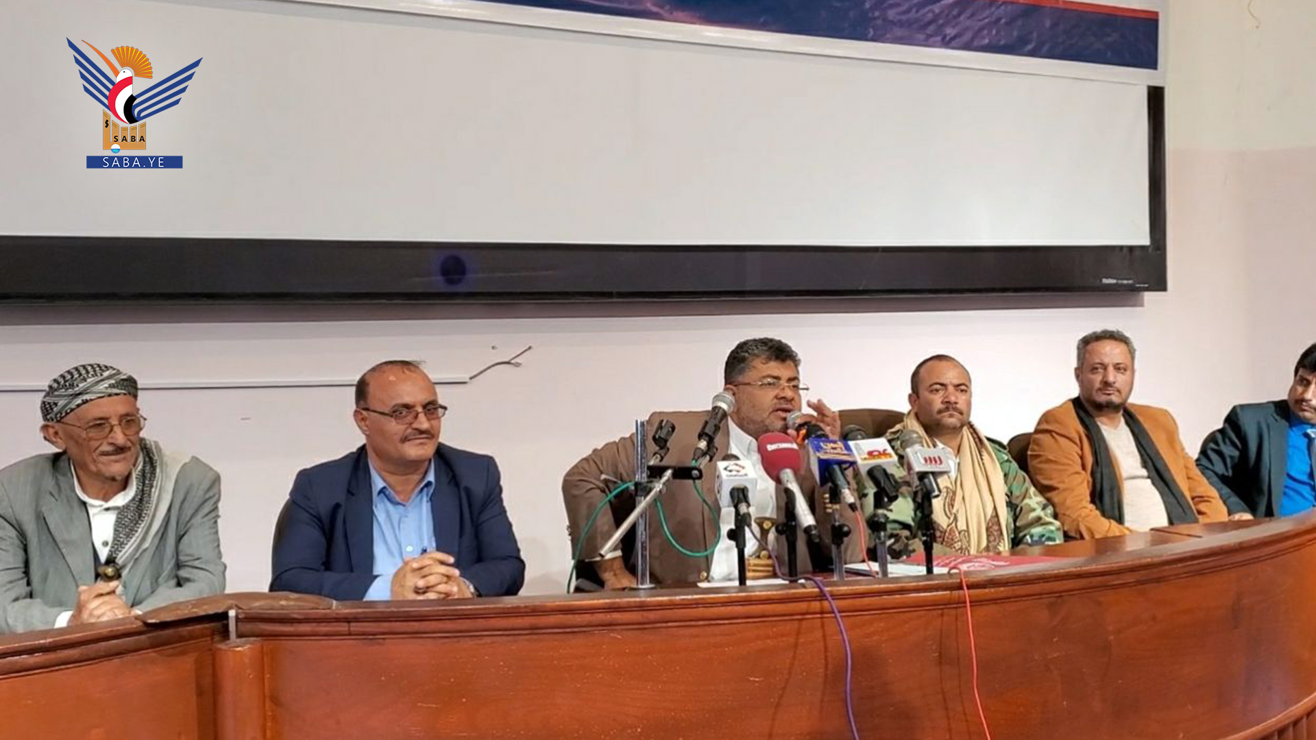 محمد علي الحوثي يترأس لقاءً لقيادات جامعة ذمار والجامعات الأهلية بالمحافظة