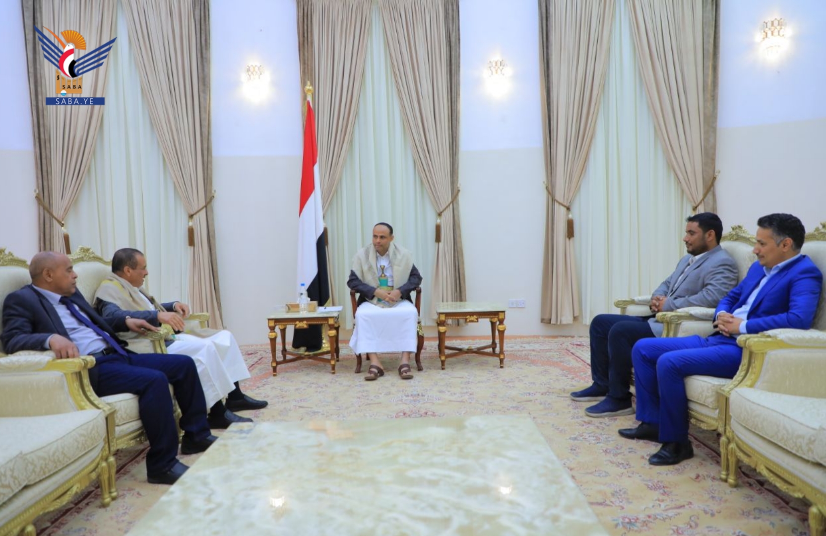 الرئيس المشاط: الشعب اليمني لن يقبل المساس بذرة من تراب أرضه أو قطرة من ماء بحره